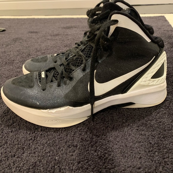 Nike Zoom Hyperdunks! - Picture 2 of 8